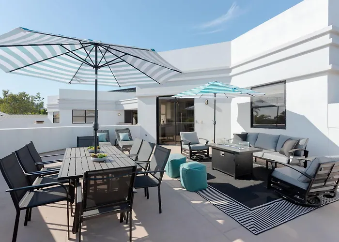 Zeta - Private Balcony - In Old Town Holiday home *
